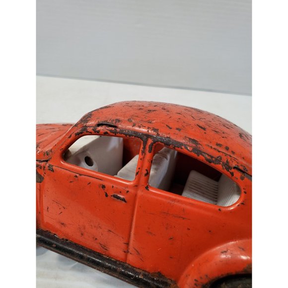 vintage Volkswagen Beetle Red metal Model Car - Picture 7 of 10